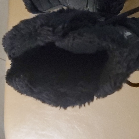 Columbia Boots NWT - NIB Women's Ice Maiden II Boots - Black - Picture 4 of 9